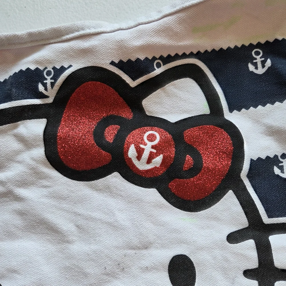 Hello Kitty Navy and Red Striped Bag - Picture 4 of 7